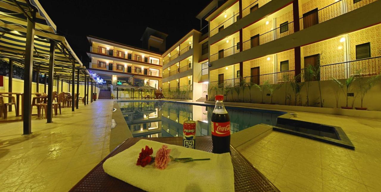 Grand Goa Exotica Guirim Exterior foto