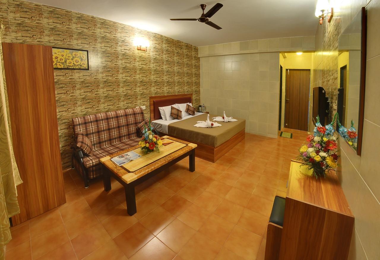 Grand Goa Exotica Guirim Exterior foto